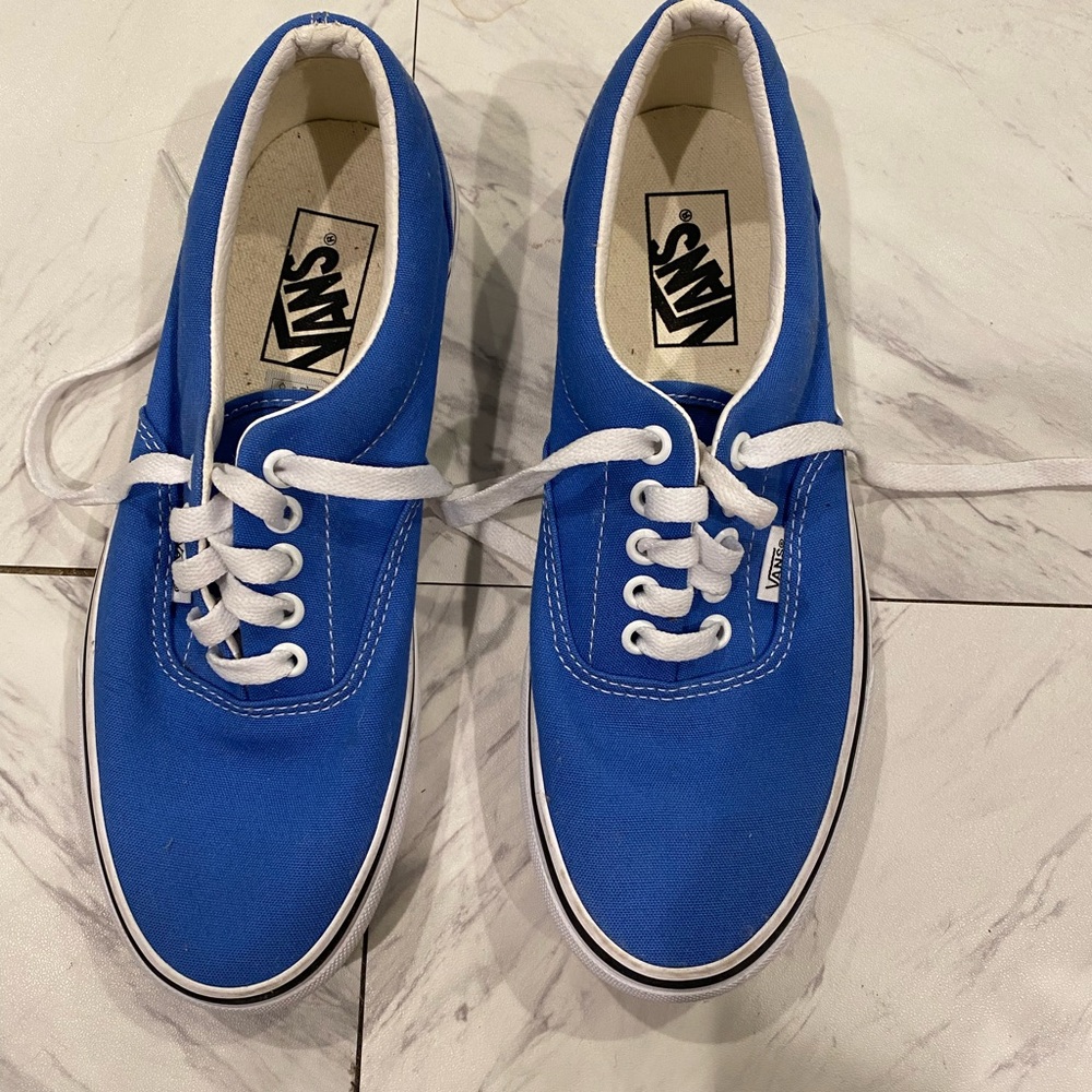 Vans Men's Blue Canvas Sneakers
